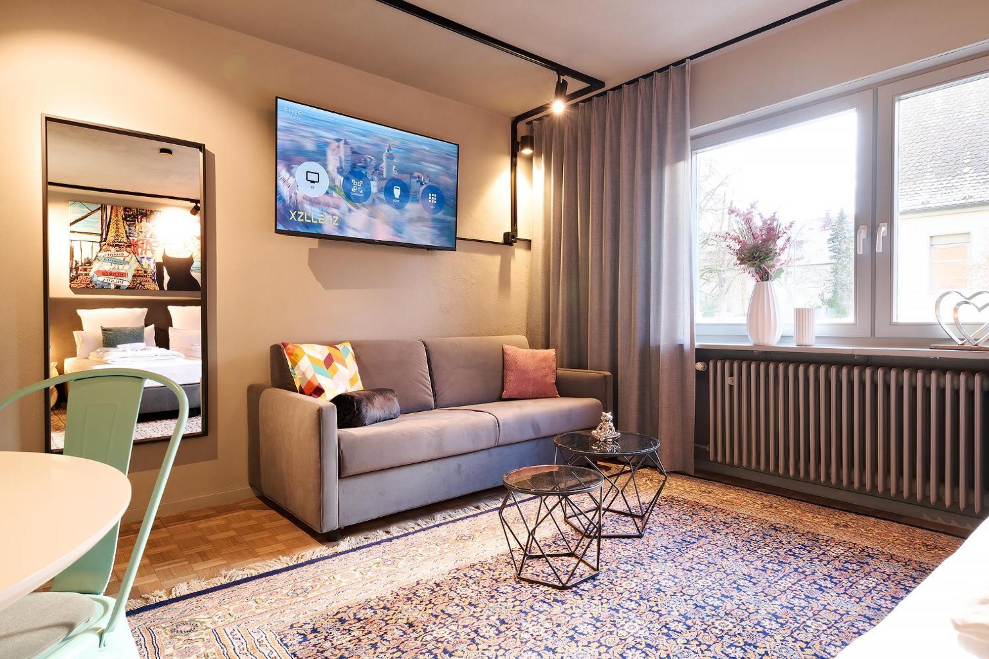 Neunkirchen am SandXzllenz Kueche Bad S-Bahn Parken Smart-Tv Wellbeingアパートメント エクステリア 写真