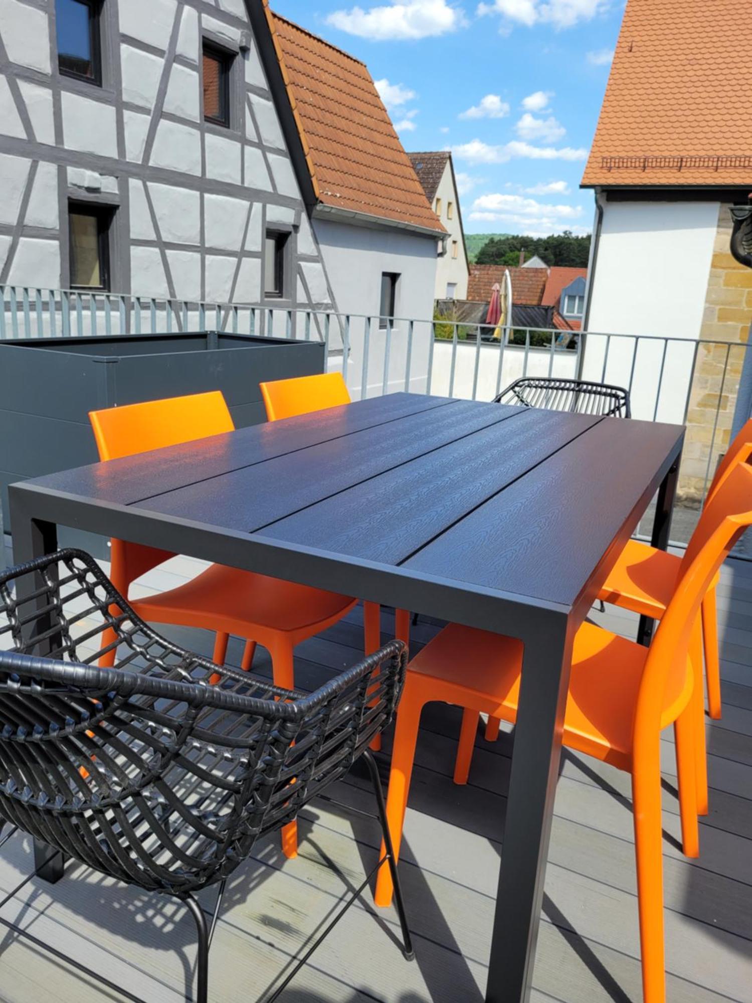 Neunkirchen am SandXzllenz Kueche Bad S-Bahn Parken Smart-Tv Wellbeingアパートメント エクステリア 写真